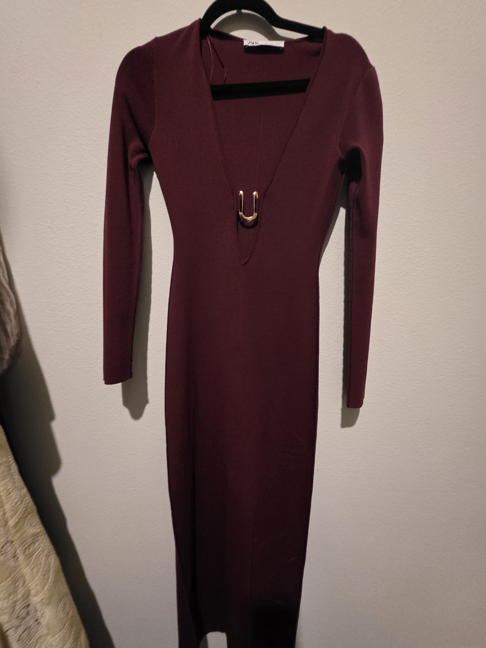 Zara Long-Sleeve Deep V Midi Dress in Wine